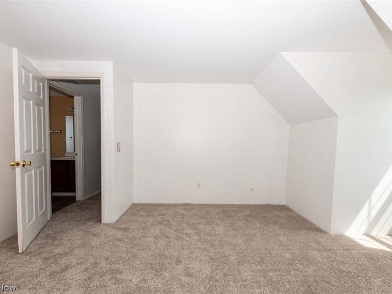 5152 Franklyn Boulevard, Unit A, Willoughby, OH 44094 Photo 23
