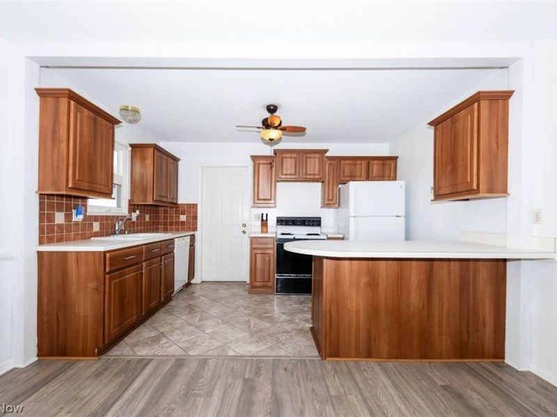 5152 Franklyn Boulevard, Unit A, Willoughby, OH 44094 Photo 9