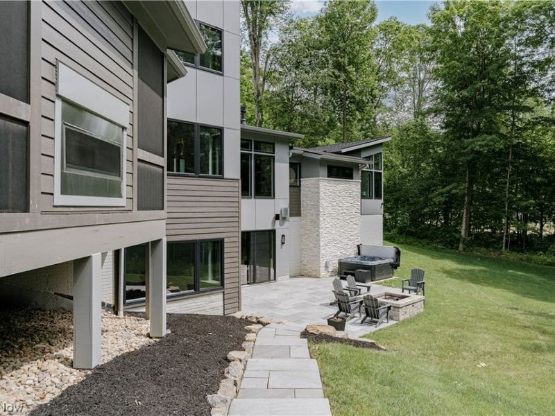 8070 Tulip Lane, Chagrin Falls, OH 44023 Photo 43
