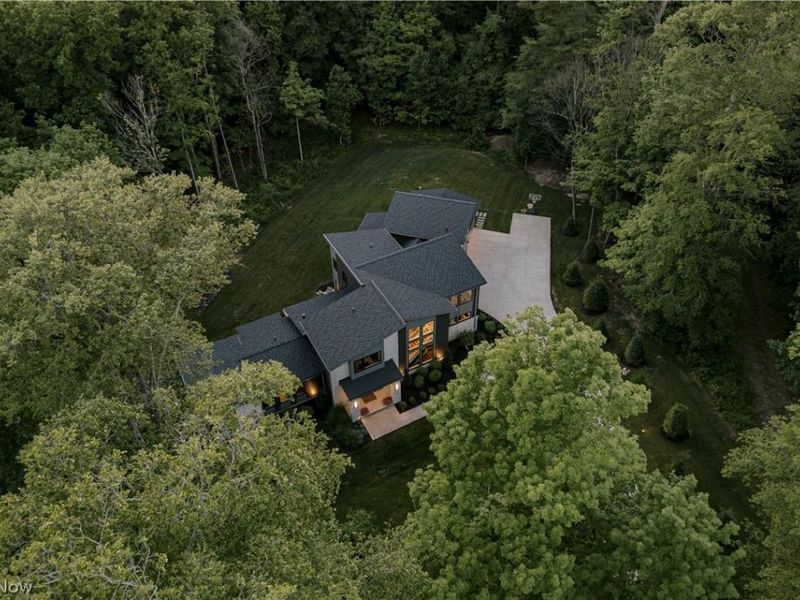 8070 Tulip Lane, Chagrin Falls, OH 44023 Photo 46