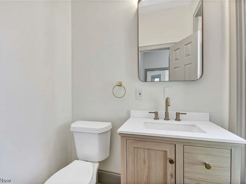 3401 Clinton Avenue, Cleveland, OH 44113 Photo 19