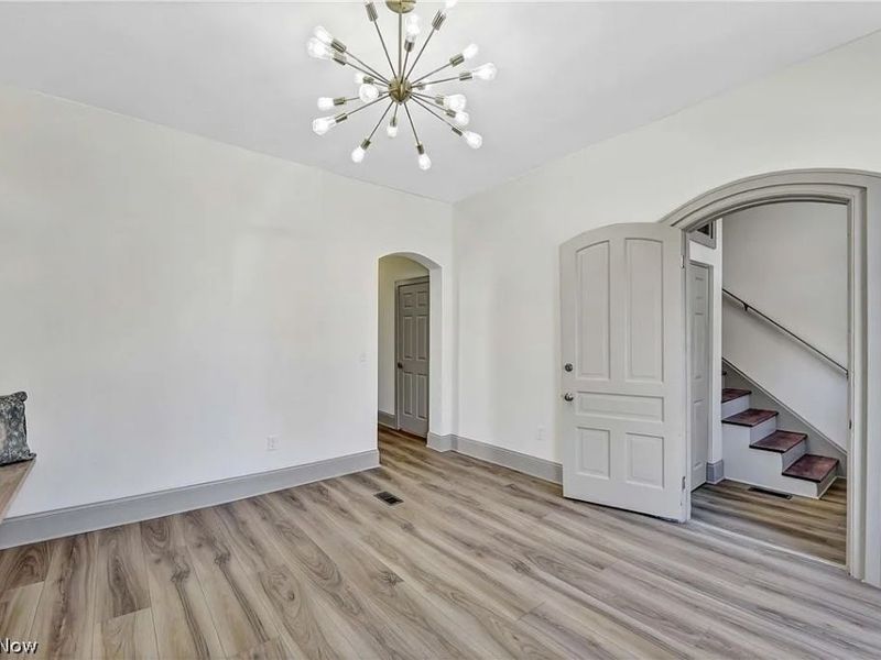 3401 Clinton Avenue, Cleveland, OH 44113 Photo 6