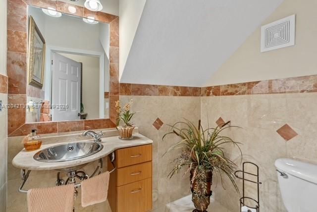 15763 NW 80th Ave , Miami Lakes, FL 33016 Photo