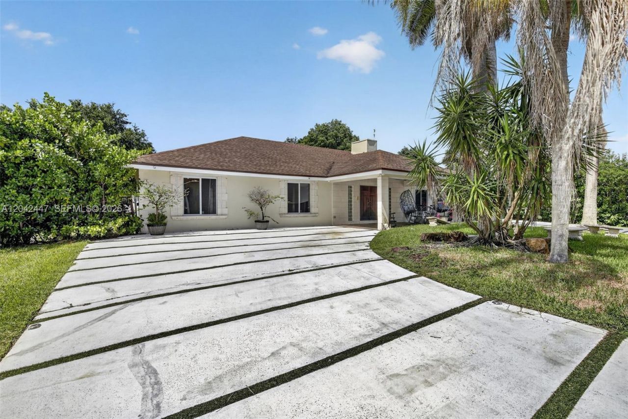 14401 SW 23rd St, Davie, FL 33325 Photo