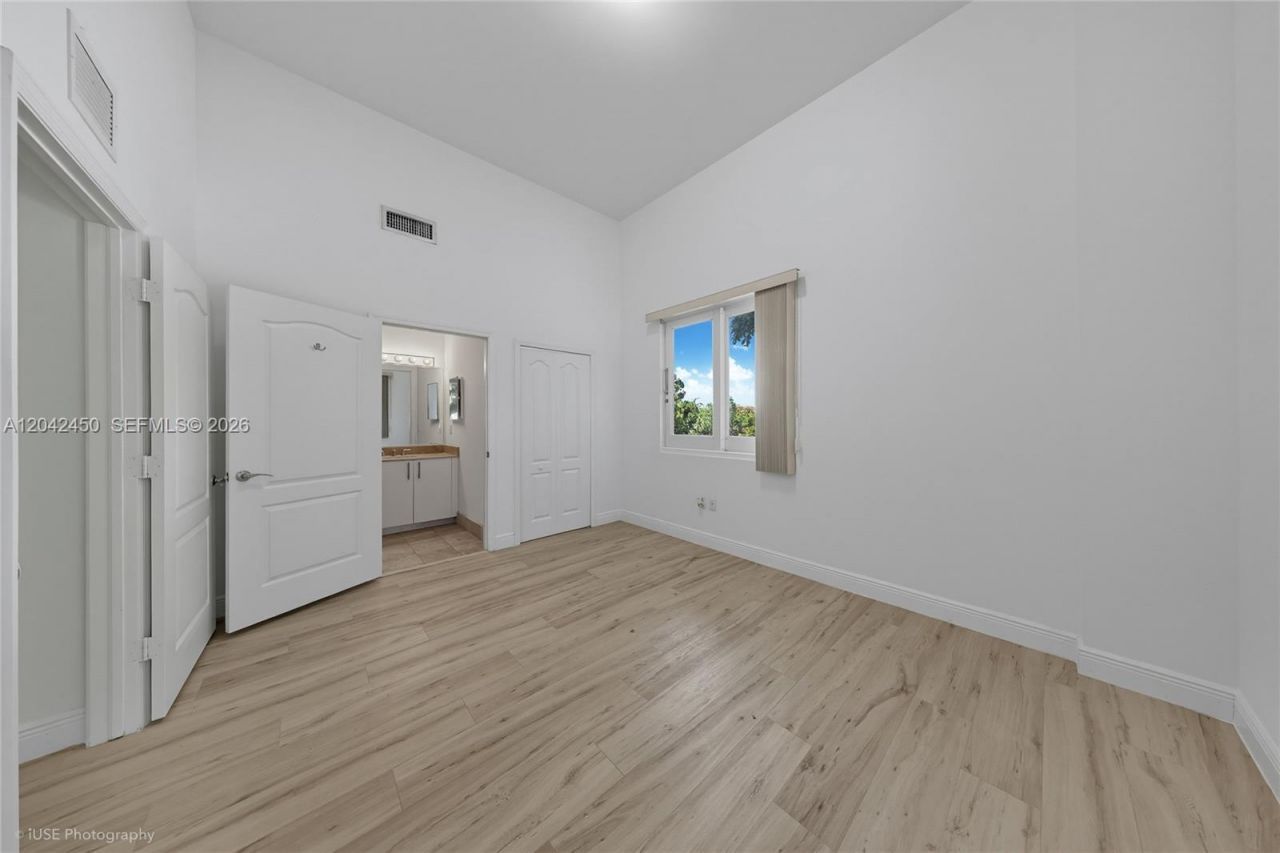 2701 SW 3rd Ave , Unit 301, Miami, FL 33129 Photo