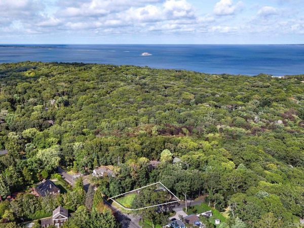 3 Chapel Lane , East Hampton, NY 11937