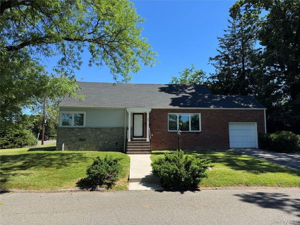 25 Alta Parkway , Mount Vernon, NY 10552