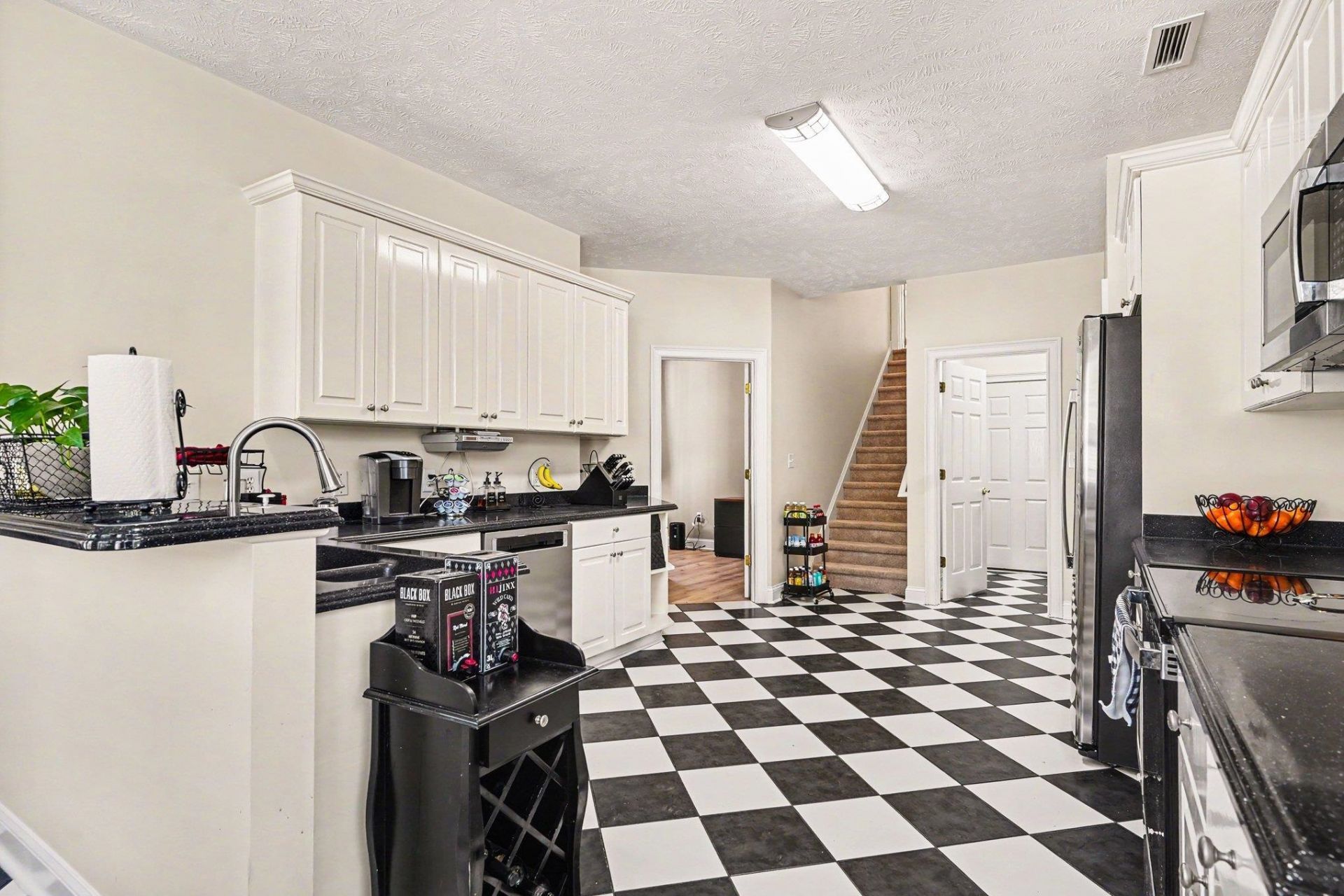 327 Cypress Keyes Ln. Photo 10