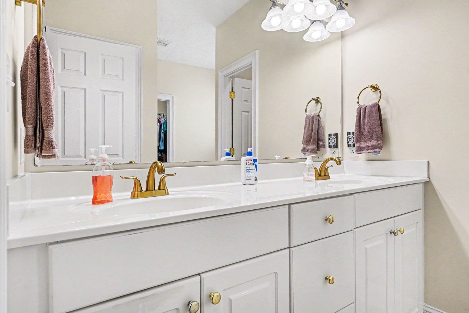 327 Cypress Keyes Ln. Photo 16