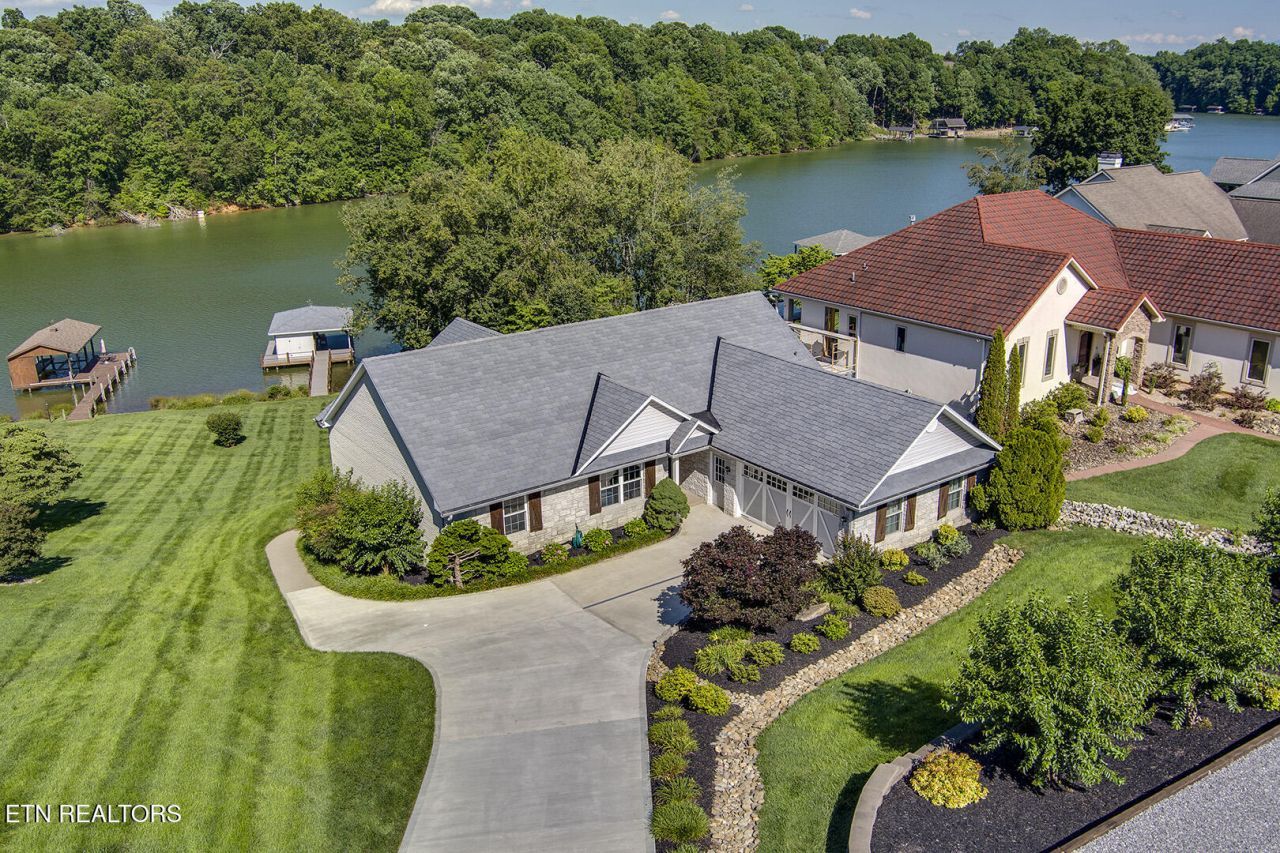 130 Oonoga Way, Loudon, TN 37774 Main Photo