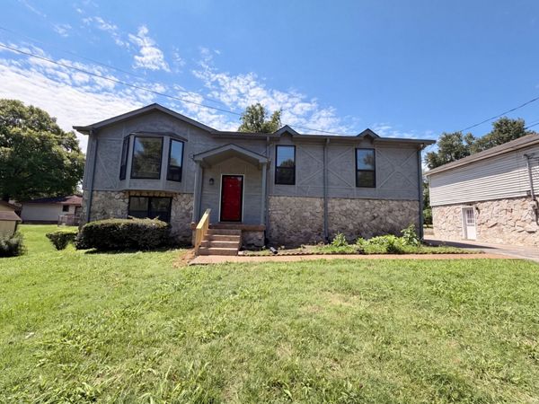 303 Paragon Mills Rd , Nashville, TN 37211