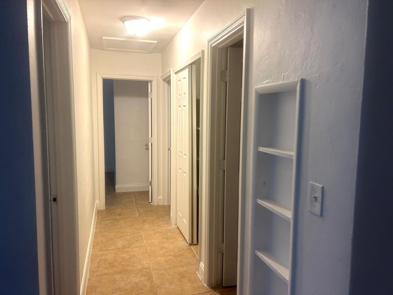 1067 Iroquois Avenue, Fort Lauderdale, FL 33312 Photo