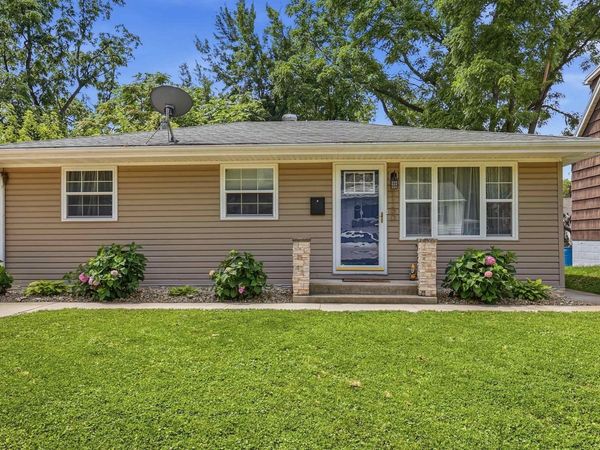1150 Solon Street, Dubuque, IA 52001