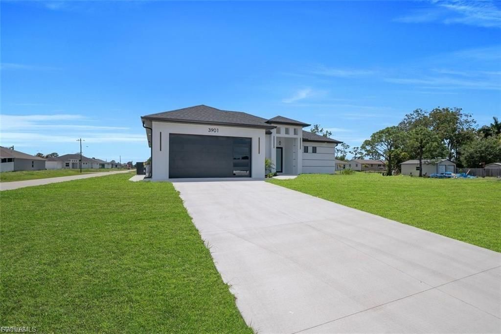 3901 3rd St Sw, Lehigh Acres, FL 33976 Photo