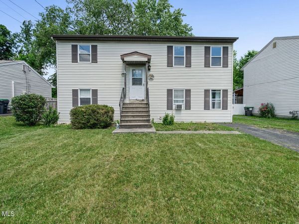 52 Broadway, Latham, NY 12110