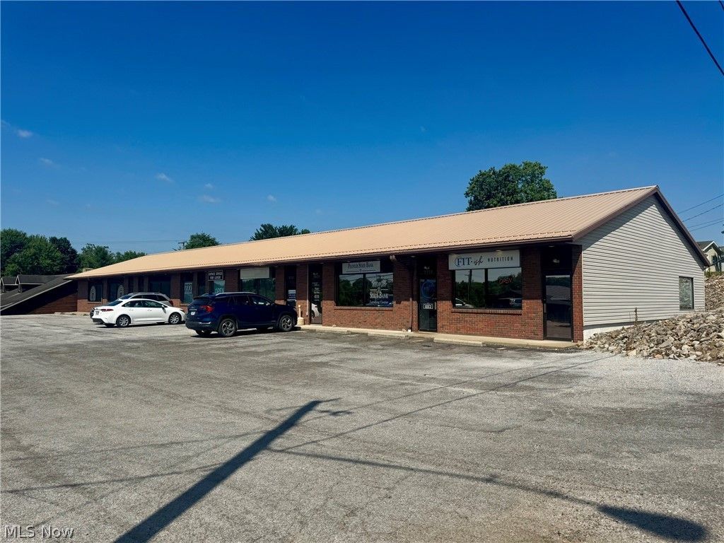 2923 Maysville Pike, South Zanesville, OH 43701