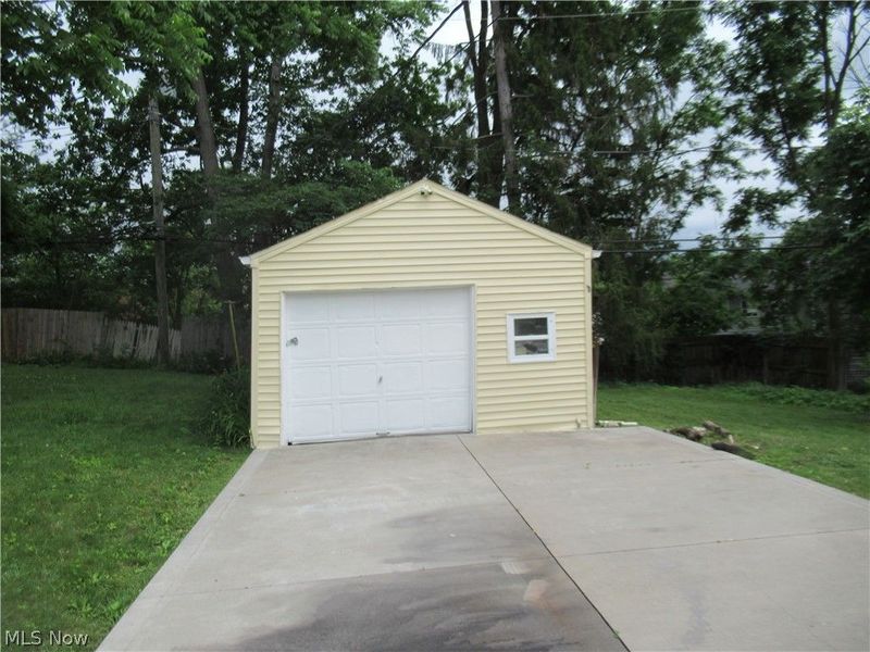 86 Cowles Avenue, Bedford, OH 44146 Photo 3