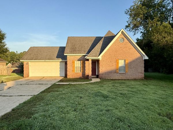 113 Jim Warron Cv., Saltillo, MS 38866