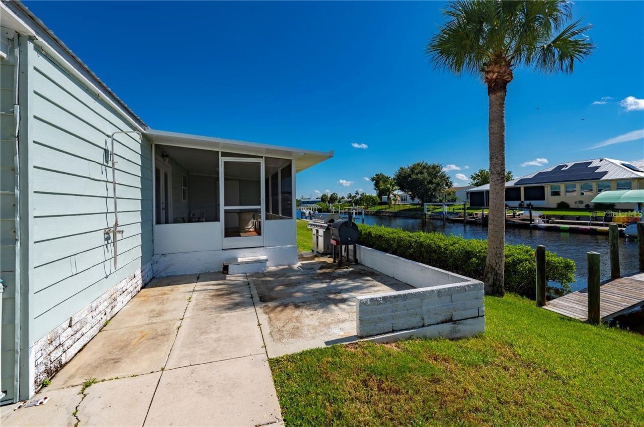 4220 Deltona Drive , Punta Gorda, FL 33950 Photo