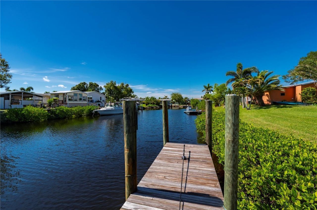 4220 Deltona Drive , Punta Gorda, FL 33950 Photo
