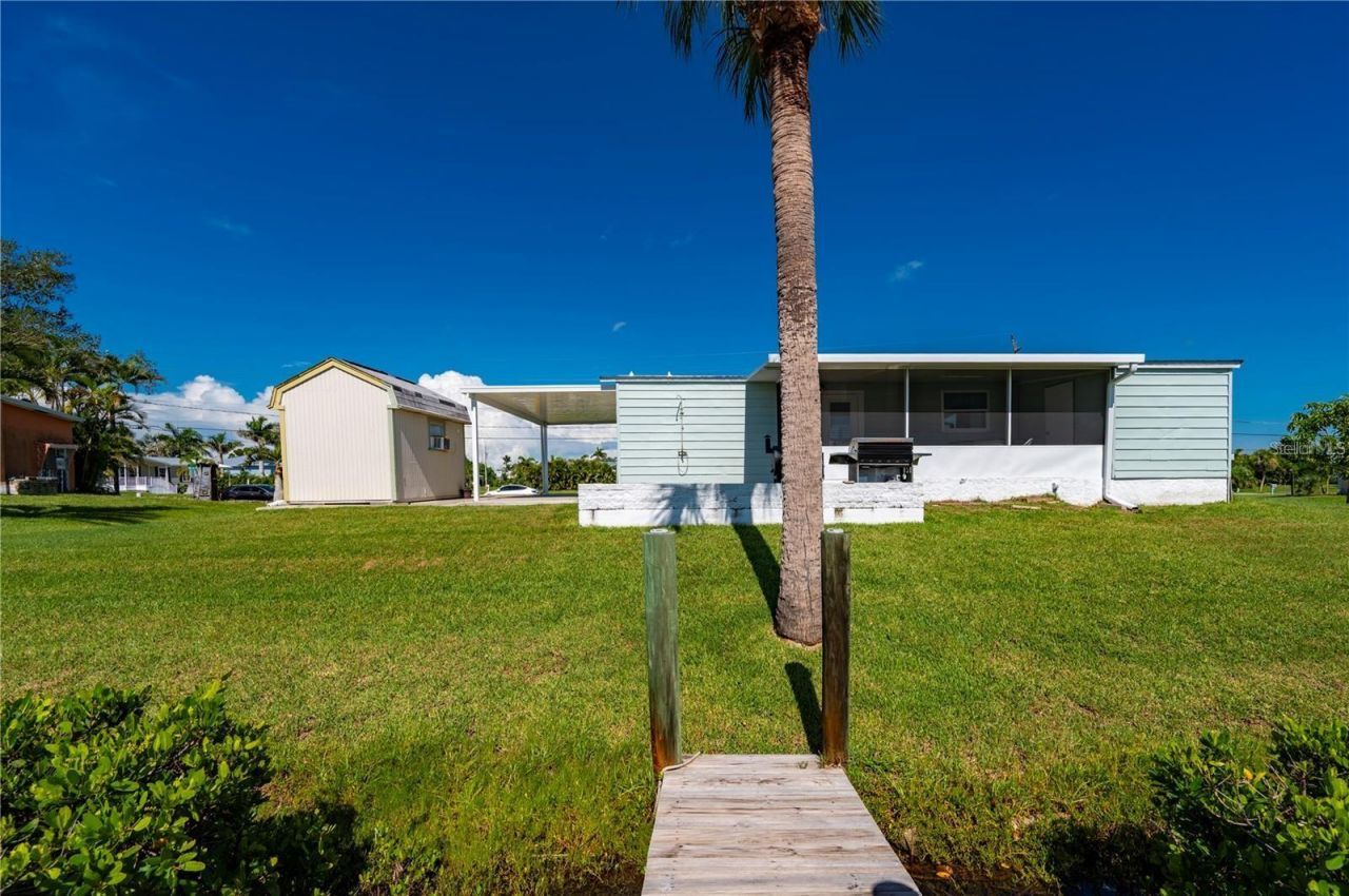 4220 Deltona Drive , Punta Gorda, FL 33950 Photo