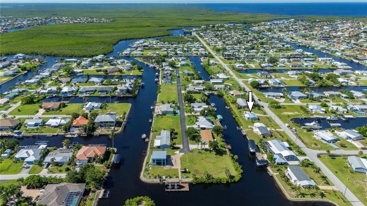 4220 Deltona Drive , Punta Gorda, FL 33950 Photo