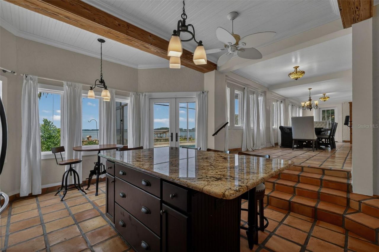 6118 Dora Dr, Mount Dora, FL 32757 Photo