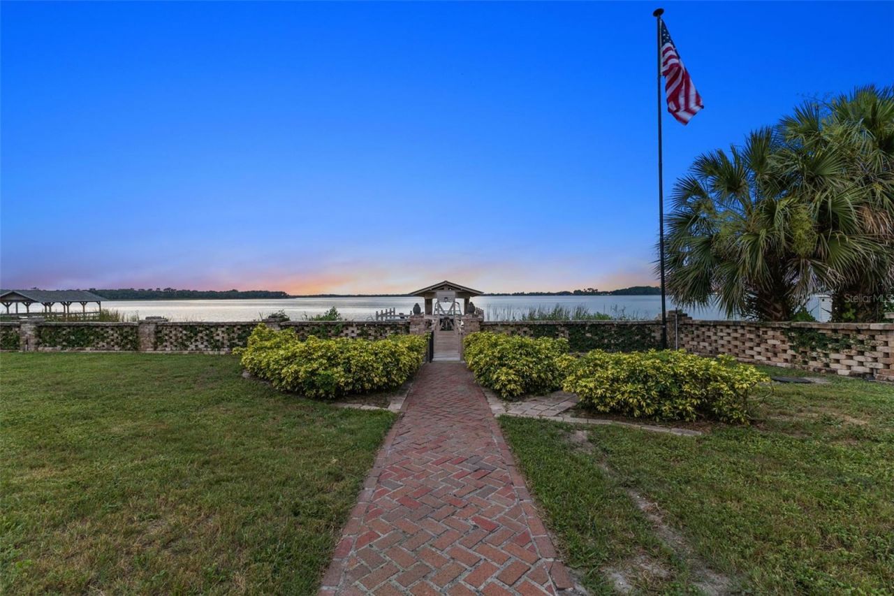 6118 Dora Dr, Mount Dora, FL 32757 Photo