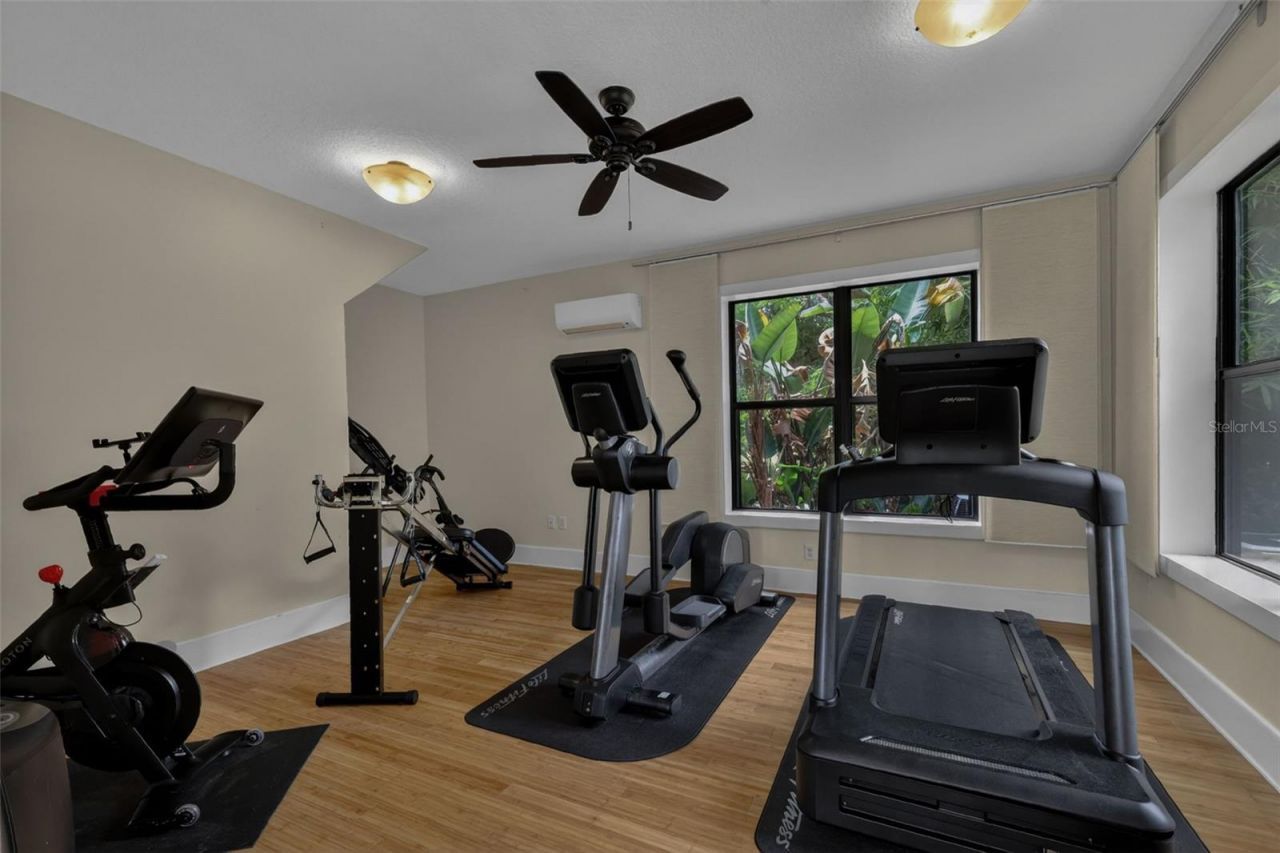 6118 Dora Dr, Mount Dora, FL 32757 Photo