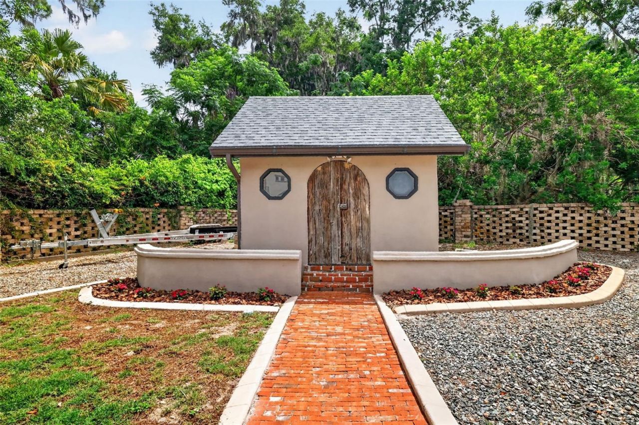 6118 Dora Dr, Mount Dora, FL 32757 Photo