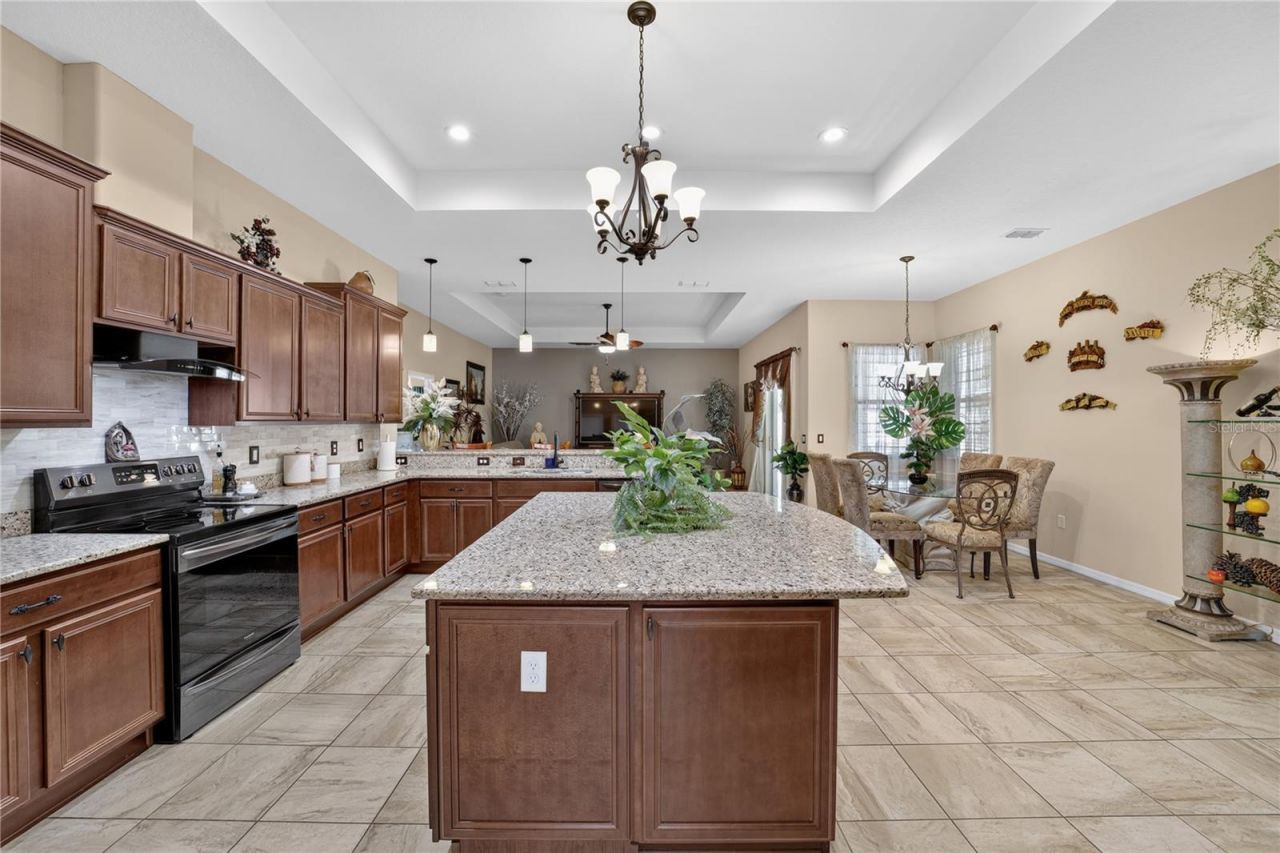 10202 SW 41st Terrace, Ocala, FL 34476 Photo