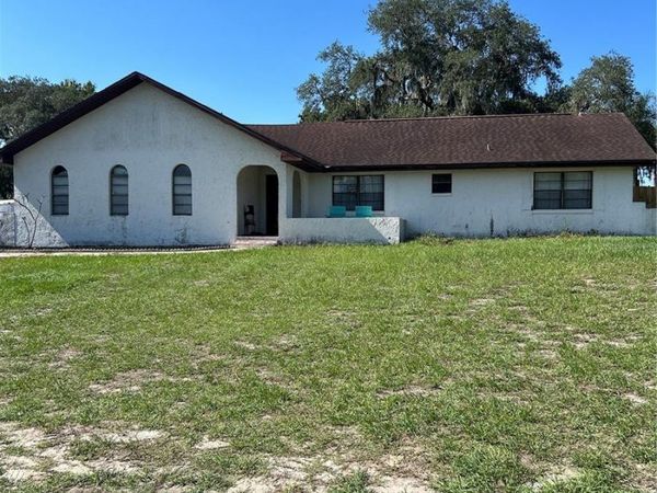 9140 CYPRESSWOOD DRIVE , LAKE WALES, FL 33898