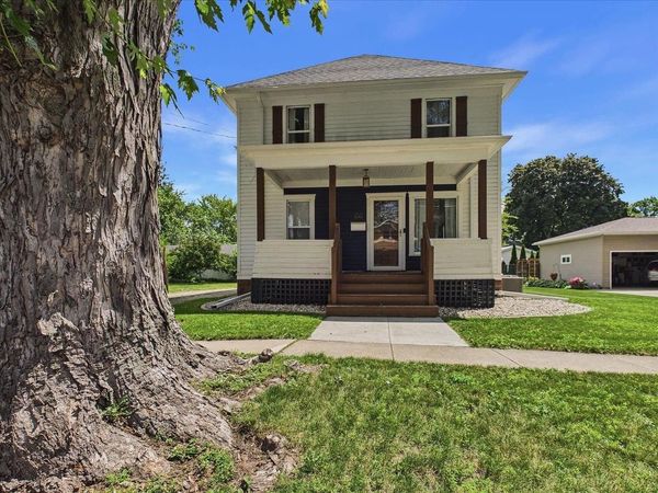 450 2nd Street, Randolph, WI 53956