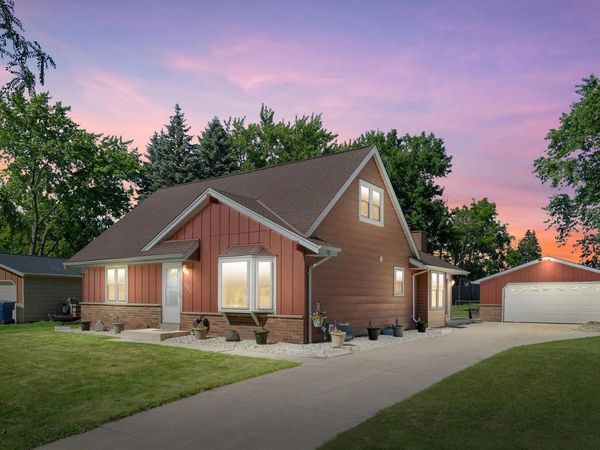7434 S Logan AVENUE, Oak Creek, WI 53154