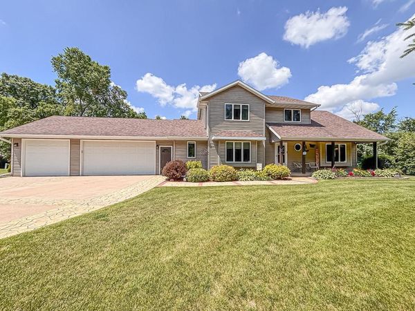 N5833 County Road F, Sullivan, WI 53178