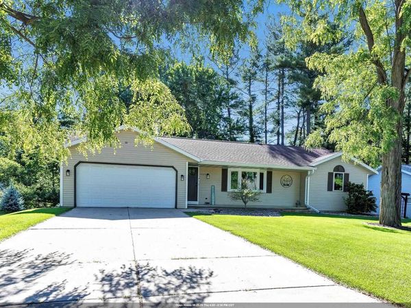2035 S POINT ROAD, Green Bay, WI 54313