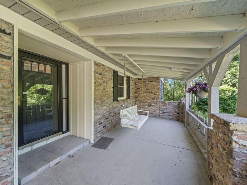 800 White Oak Drive, Springfield, OH 45504 Photo 7