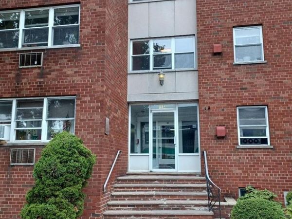 111 Broad, PALISADES PARK, NJ 07650