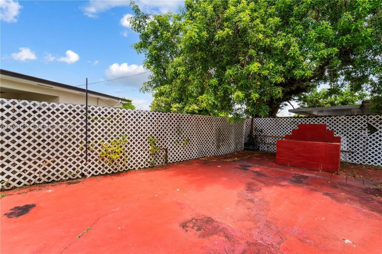 11941 SW 4th St , Miami, FL 33184 Photo