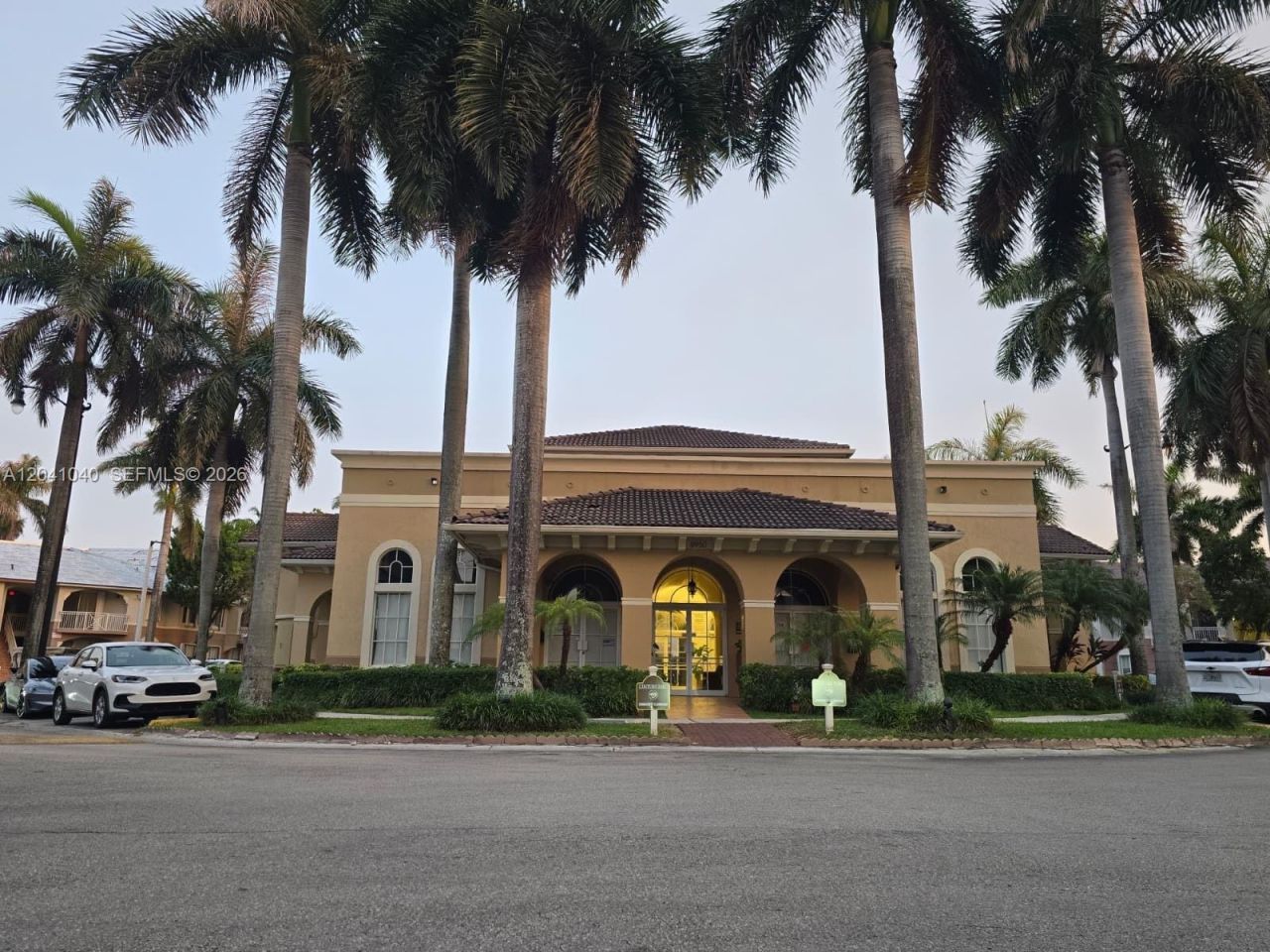 8936 W Flagler St , Unit 204, Miami, FL 33174 Photo