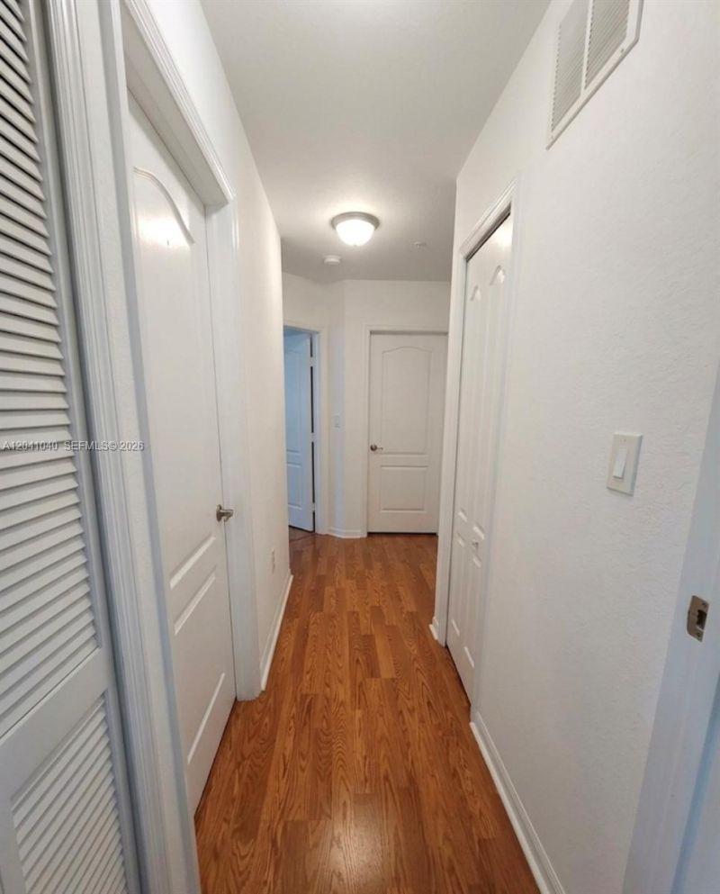 8936 W Flagler St , Unit 204, Miami, FL 33174 Photo