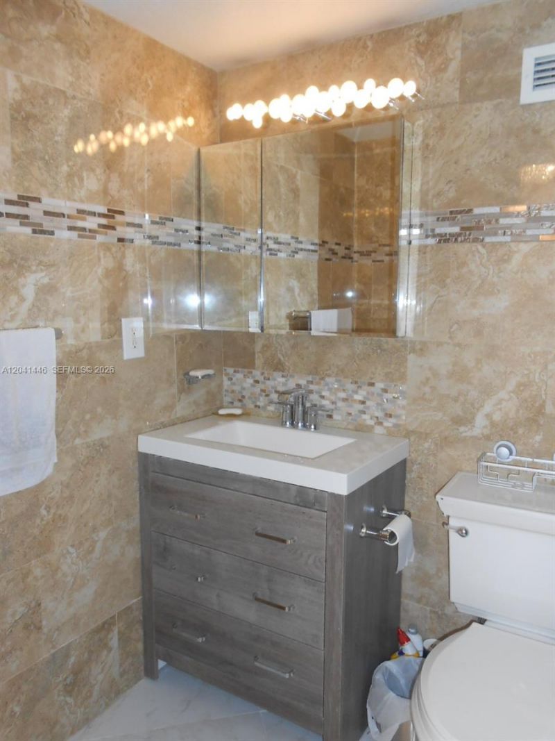 2501 S Ocean Dr , Unit 327, Hollywood, FL 33019 Photo