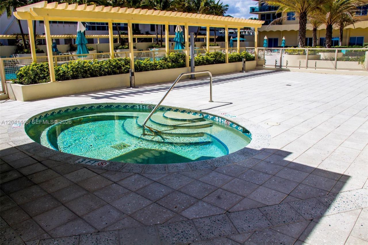 2501 S Ocean Dr , Unit 327, Hollywood, FL 33019 Photo