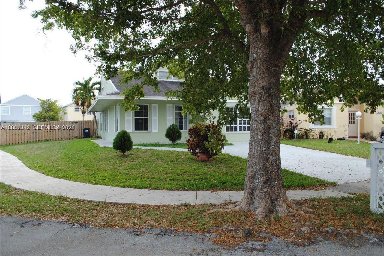 14636 SW 127th Ct, Miami, FL 33186 Photo