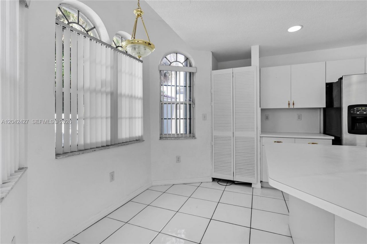 15251 NW 89th Ave , Miami Lakes, FL 33018 Photo
