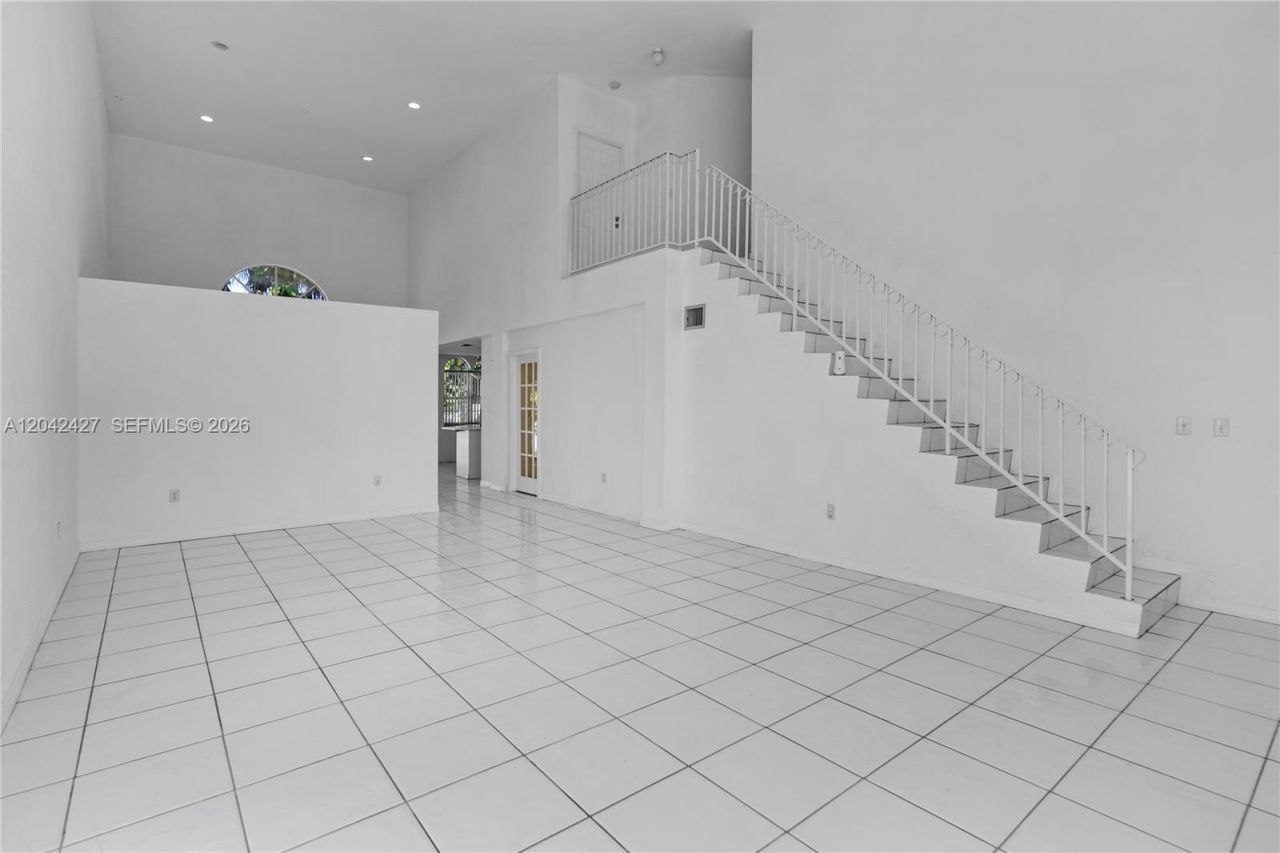 15251 NW 89th Ave , Miami Lakes, FL 33018 Photo