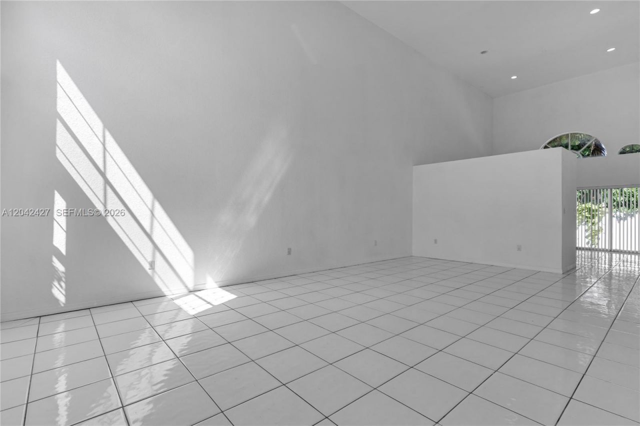 15251 NW 89th Ave , Miami Lakes, FL 33018 Photo
