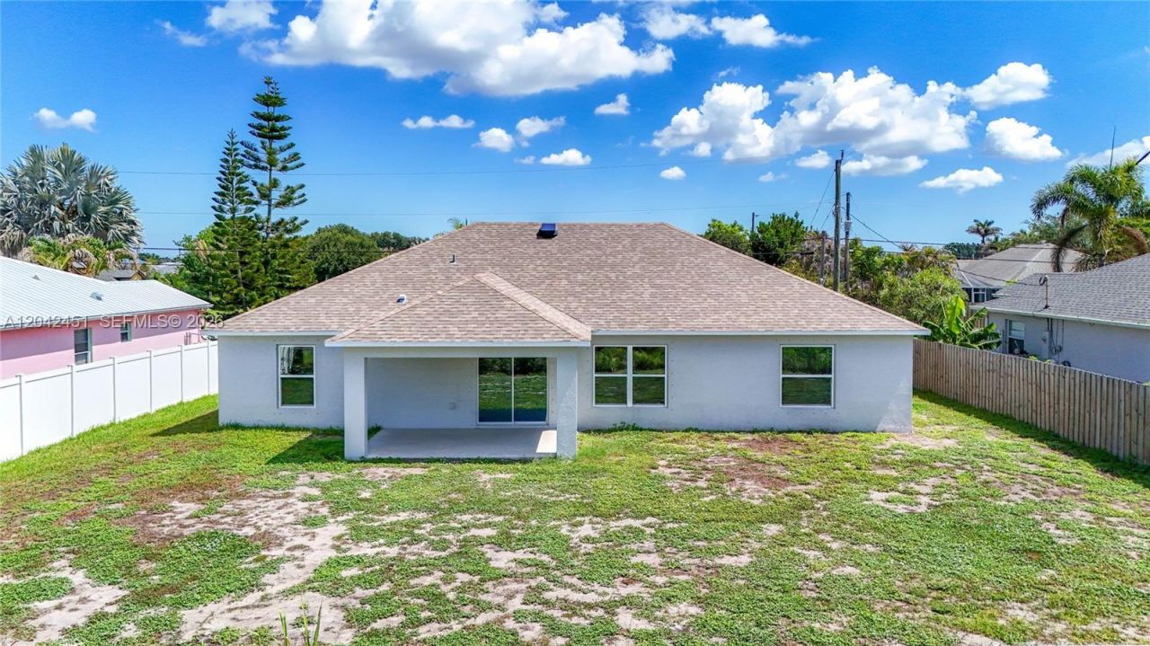 666 SW Jeanne Ave , Port Saint Lucie, FL 34953 Photo