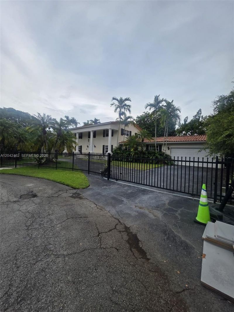7240 SW 119th St , Pinecrest, FL 33156 Photo