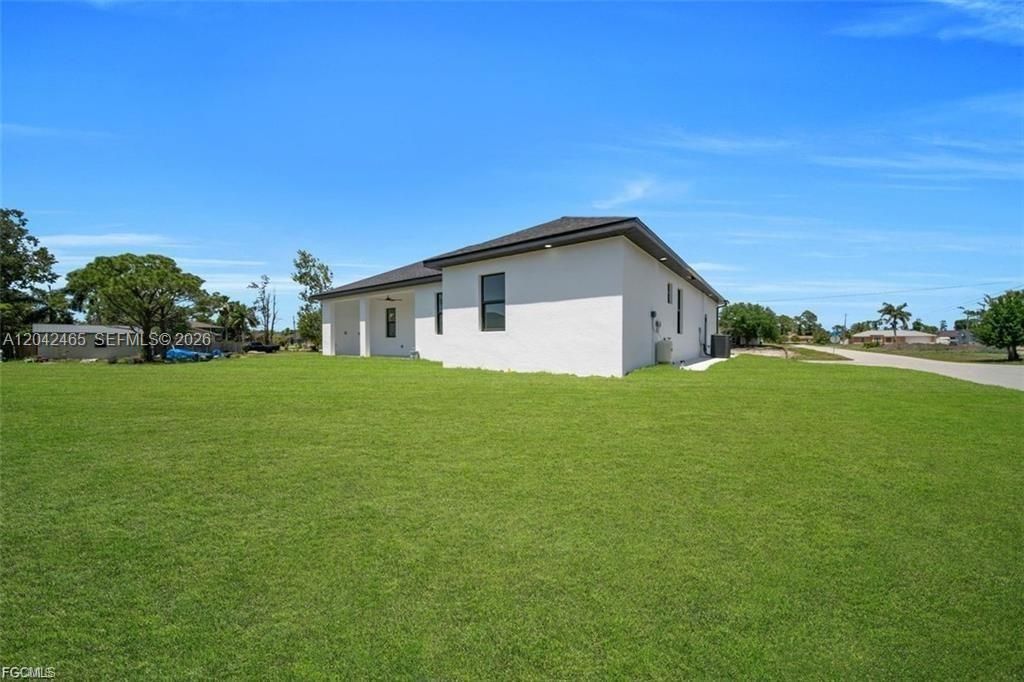 3901 3rd St SW , Lehigh Acres, FL 33976 Photo